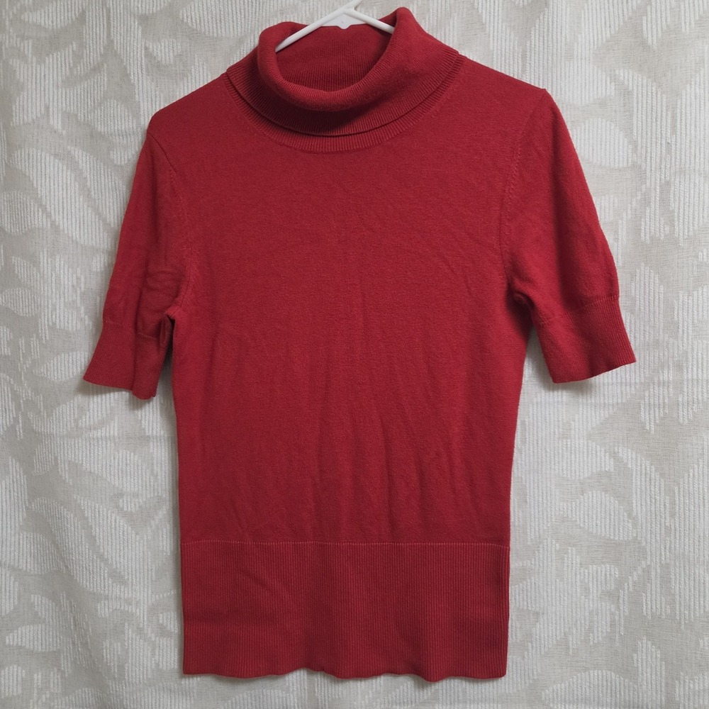 Banana Republic Sweater Womens Size M Red Turtleneck Short Sleeve Preppy